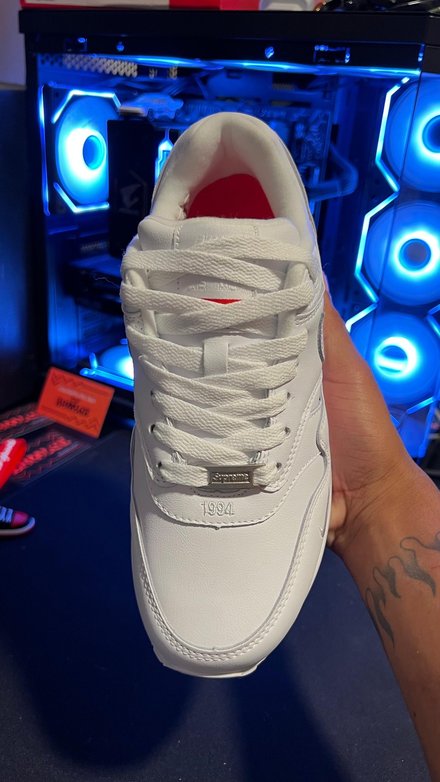 Sneaker AM Supreme Branco